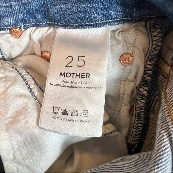 Mother High Waisted Looker Ankle Fray Shoot to Thrill Painted Leopard Jeans 25 - Picture 11 of 15